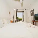 ヴィラ Privada Con Piscina Y Jardin En Chapas, マルベーリャ